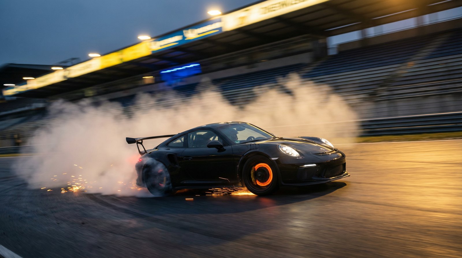 海角保时捷漂移视频教程